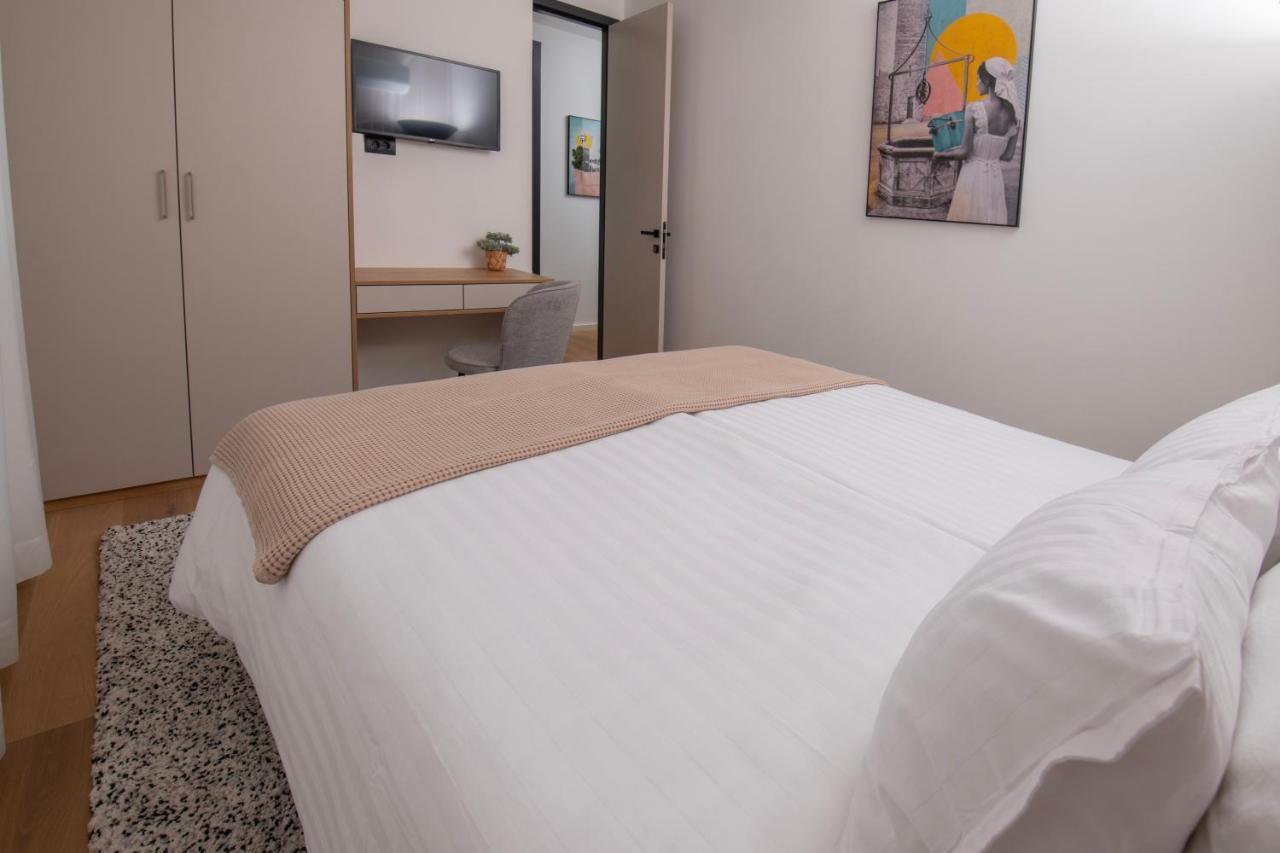 Family & Friends Pula - Top Floor - Free Parking Exterior foto